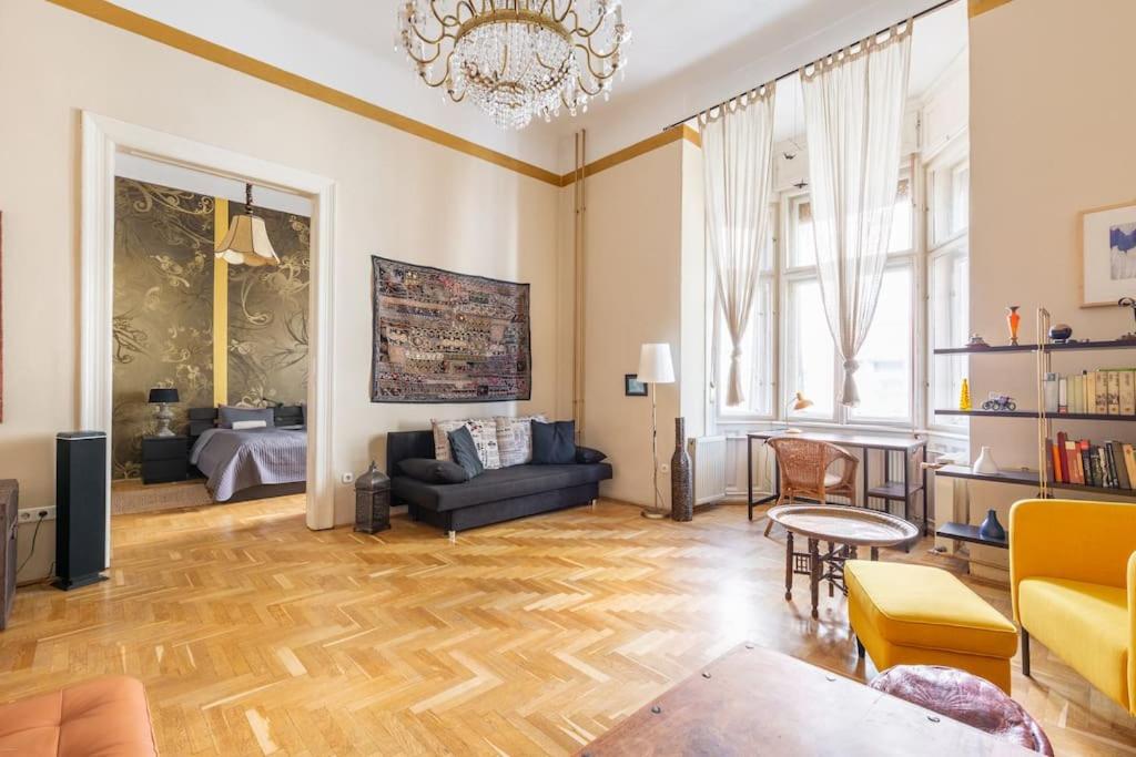 Bourgeois Boheme Apt. 88 M² City Center ブダペスト エクステリア 写真